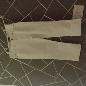 Old Navy white low waist denim folded cuff jeans. size 8